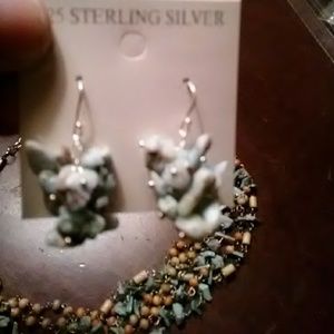 Necklace and earring set